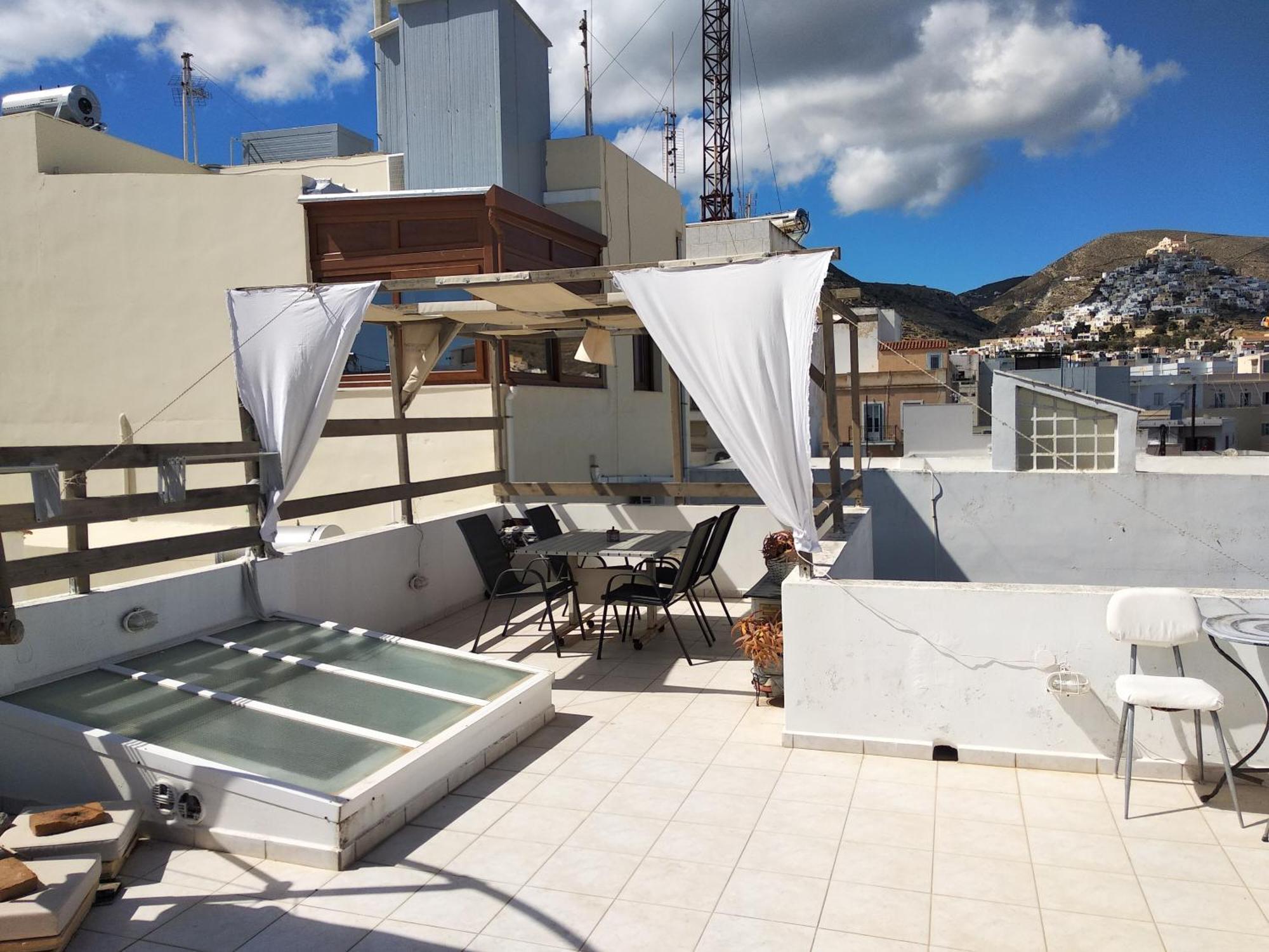Simple And Special Apartment Ermoupoli Exterior photo